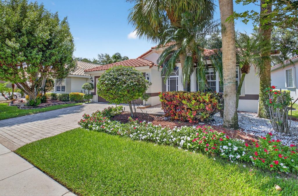 Photo of 7021 Castlemaine Avenue, Boynton Beach, FL 33437 (MLS # R11098096)