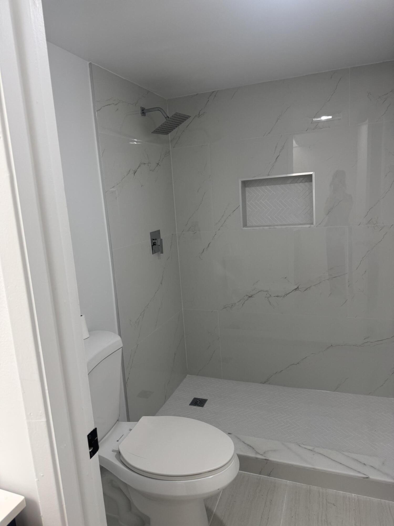 NASSAU VILLAGE WEST II CONDO - Residential