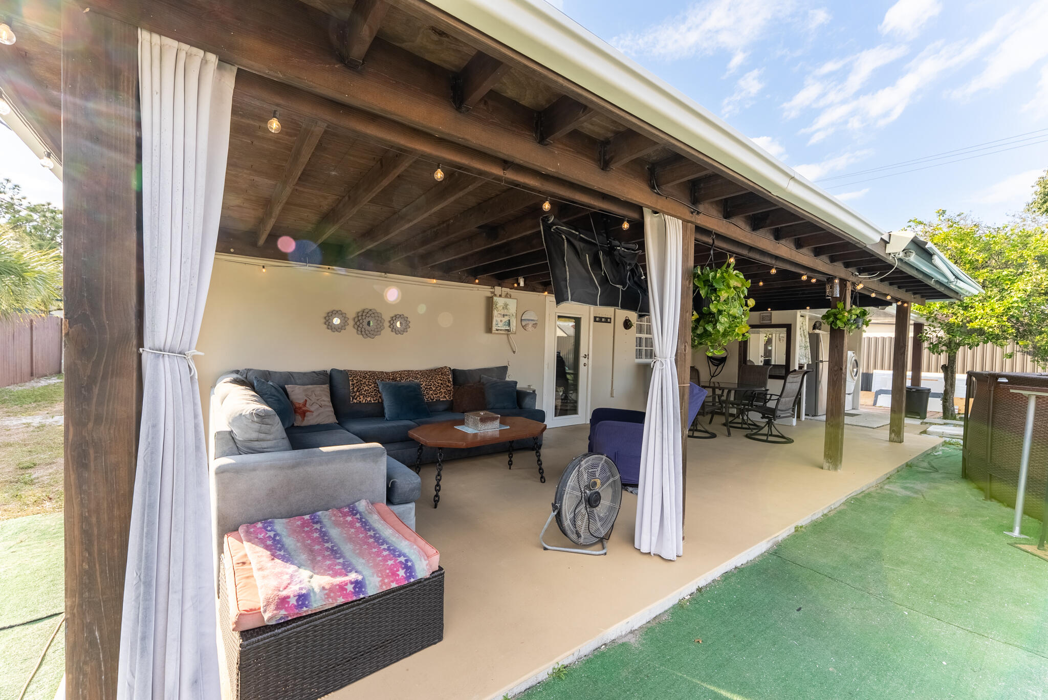 RELLAND PARK - Residential