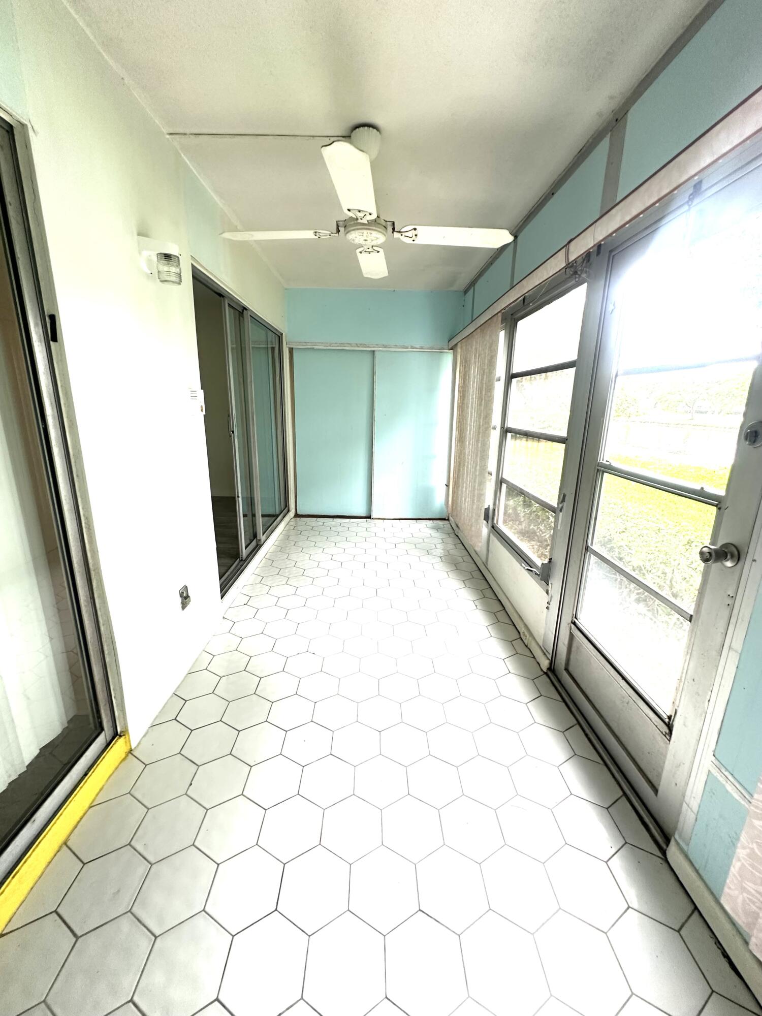 GRANADA VILLAGE B CONDO - Residential