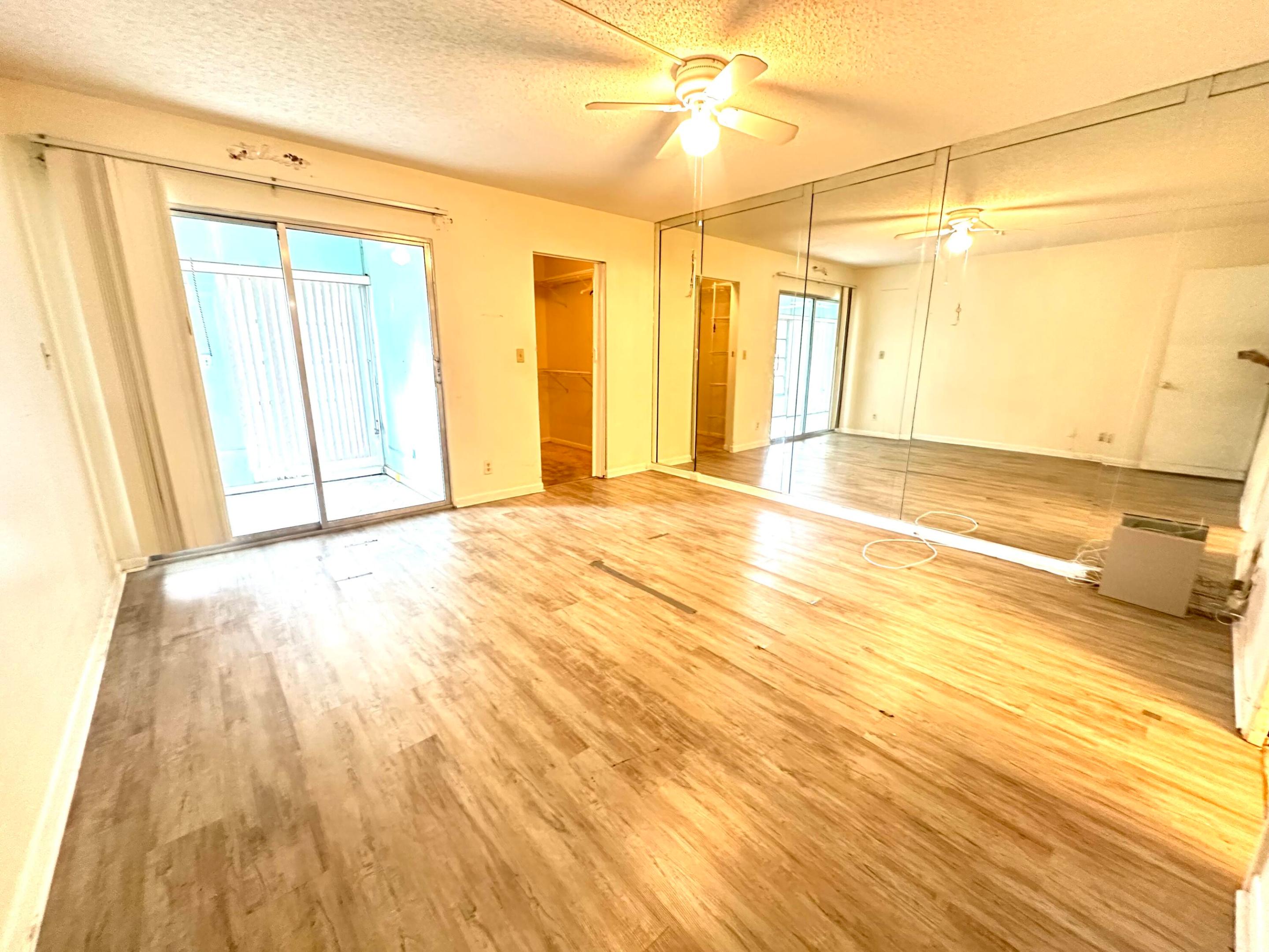 GRANADA VILLAGE B CONDO - Residential