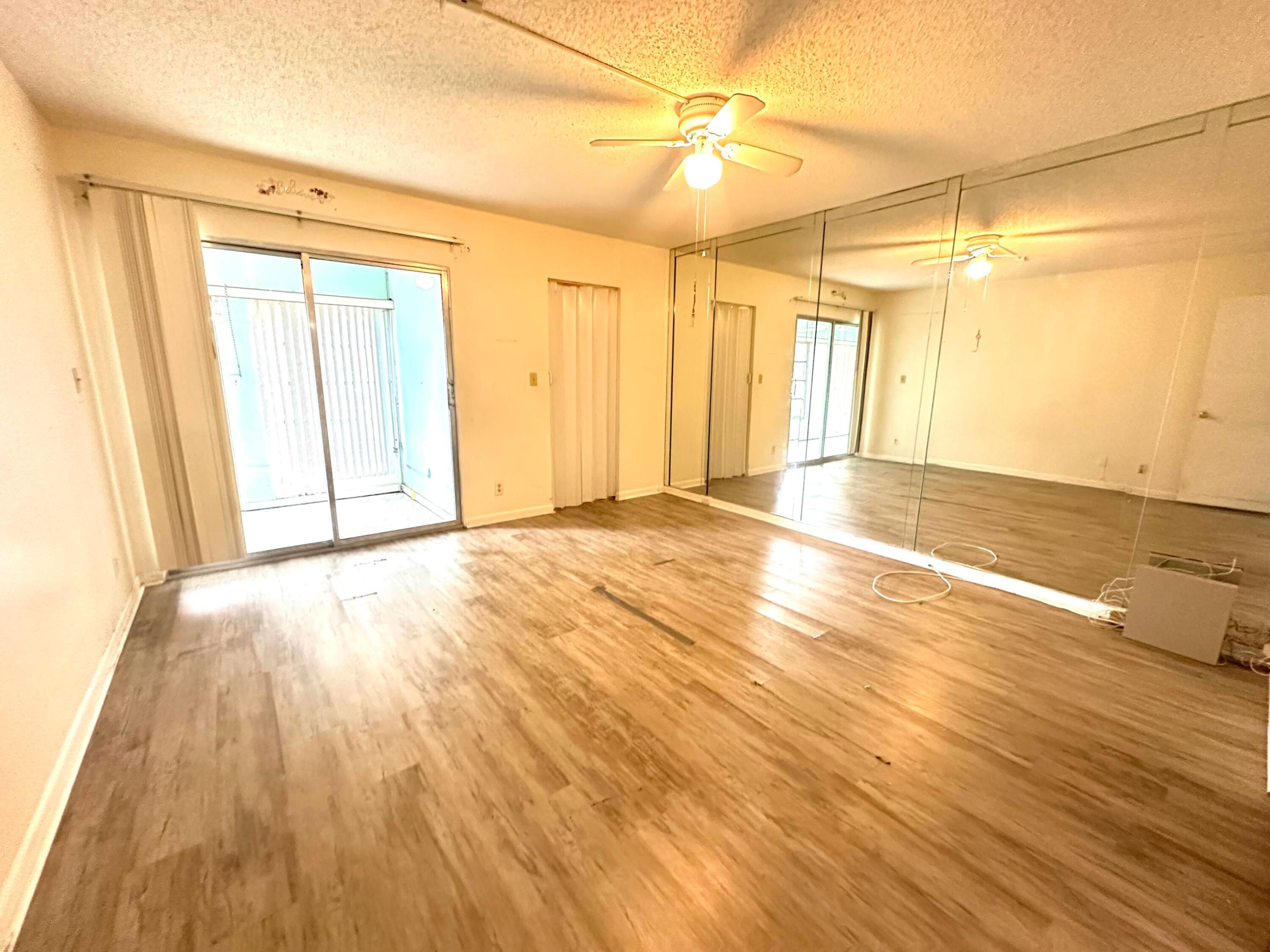 GRANADA VILLAGE B CONDO - Residential