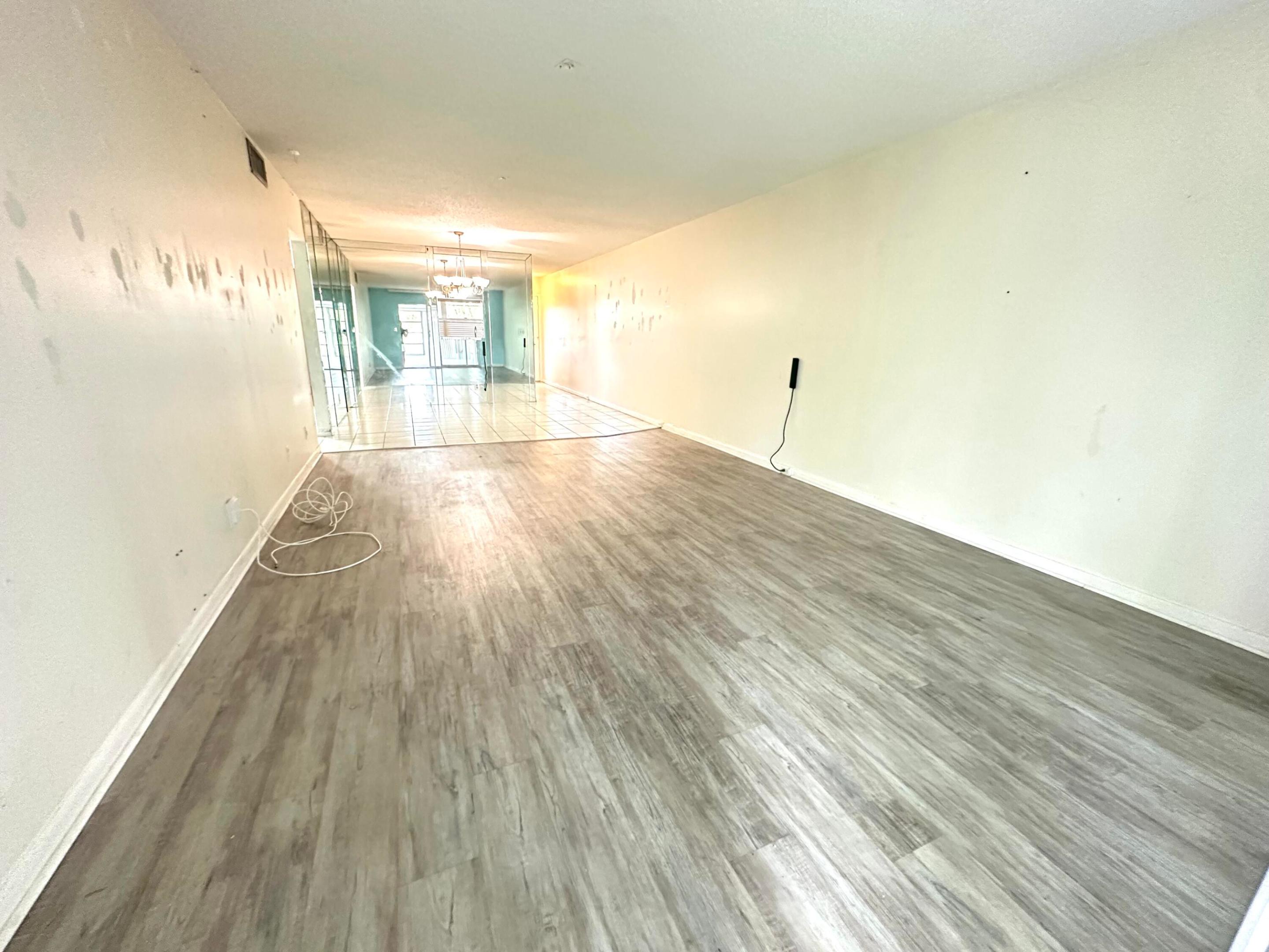 GRANADA VILLAGE B CONDO - Residential