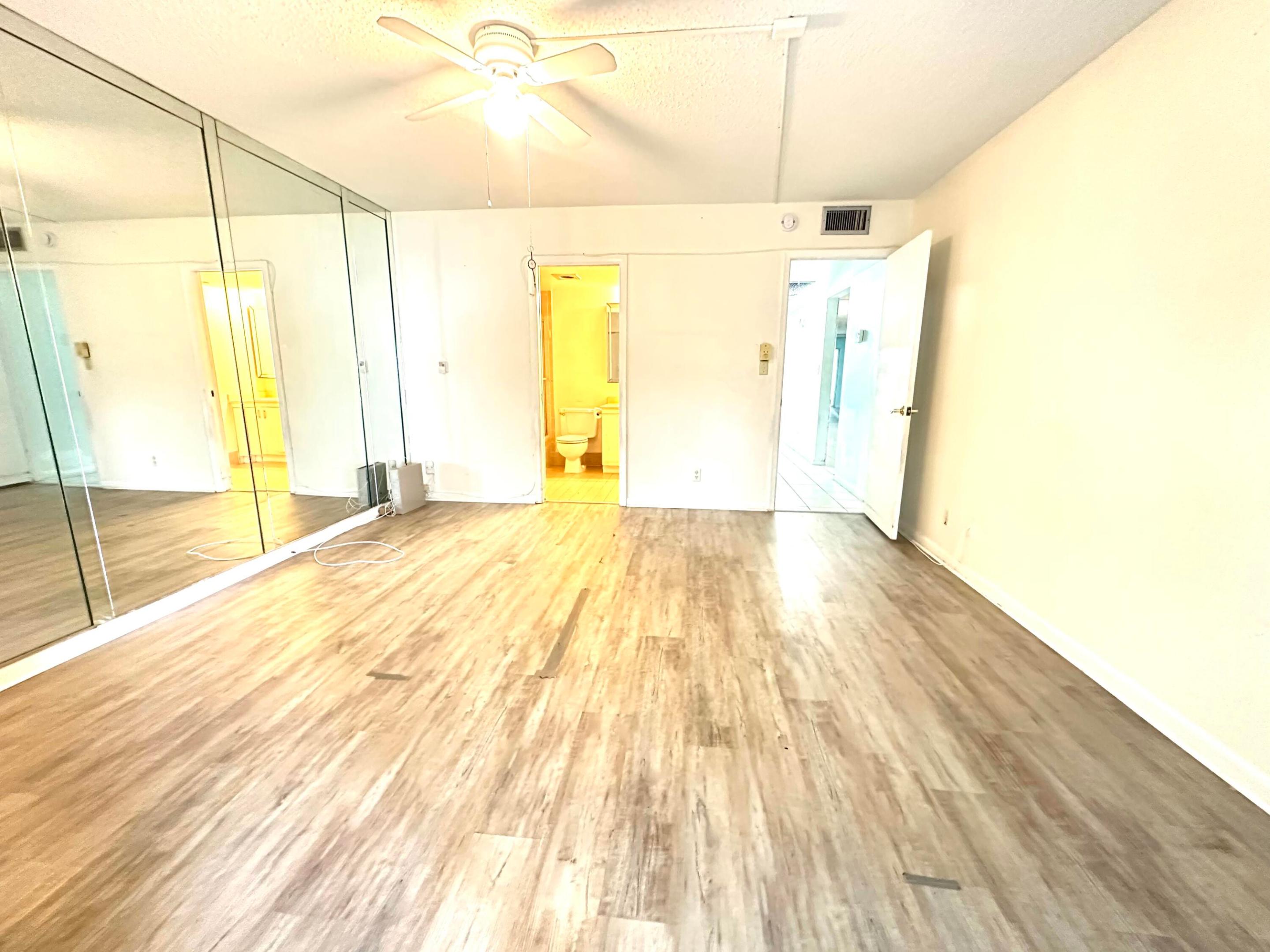 GRANADA VILLAGE B CONDO - Residential