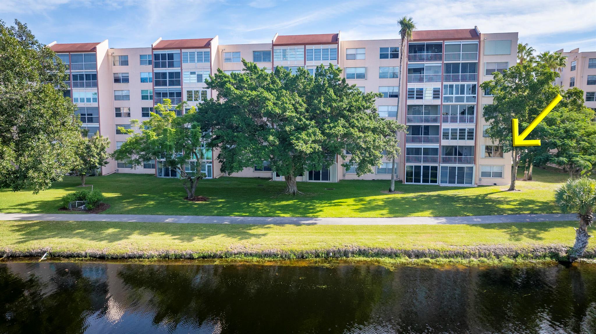 VILLAGES OF ORIOLE BONAIR - Residential