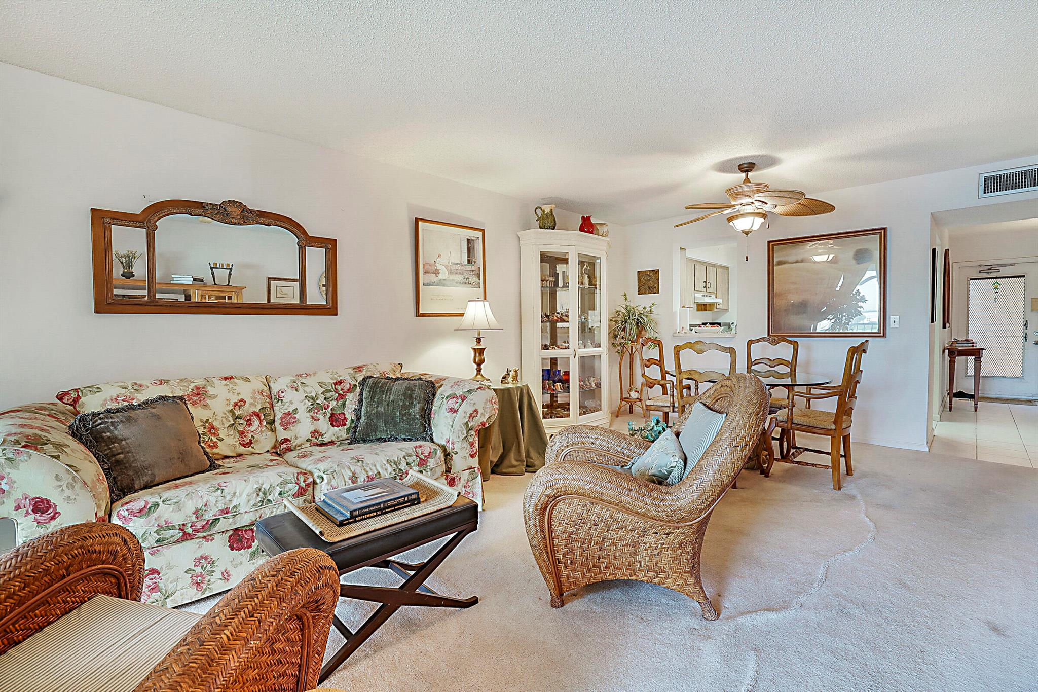 VILLAGES OF ORIOLE BONAIR - Residential