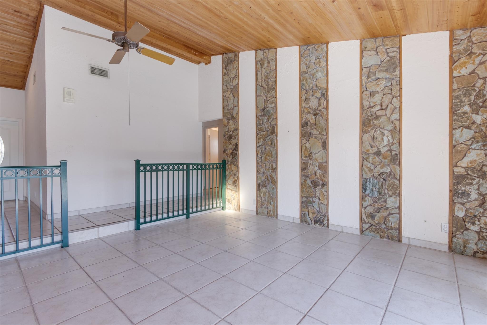 Guardian Estates 81-41 B - Residential