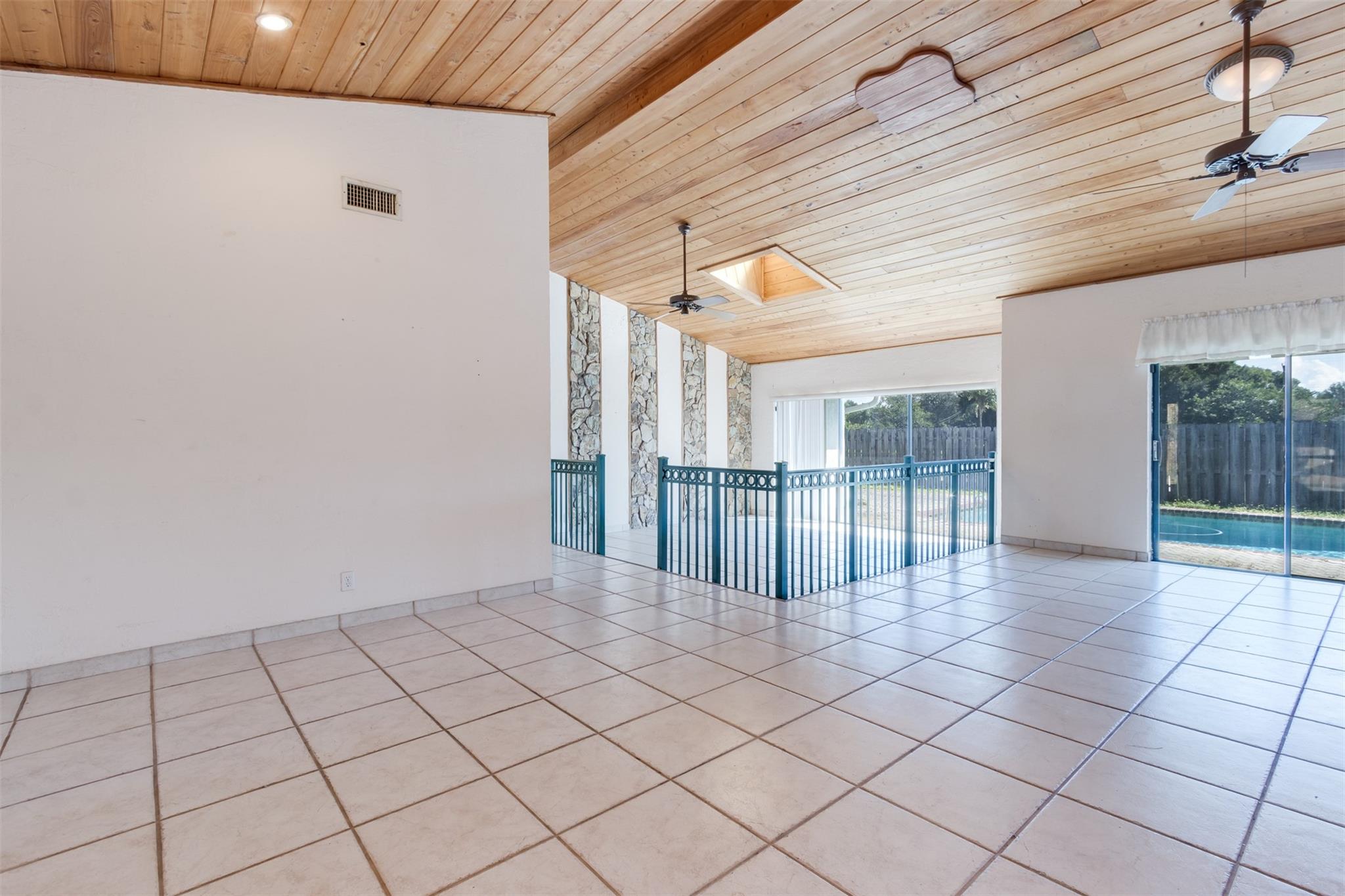 Guardian Estates 81-41 B - Residential