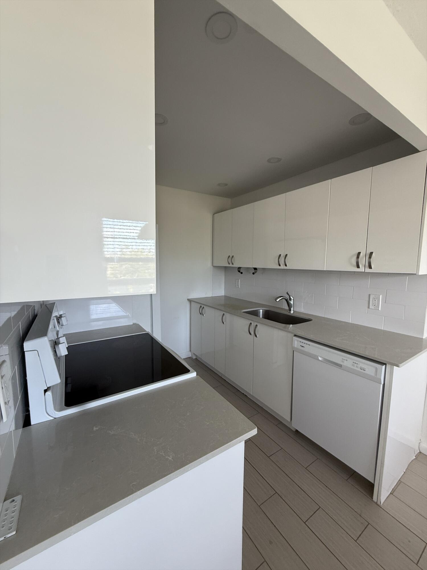 CENTURY VILLAGE BOCA RATON - Residential Lease