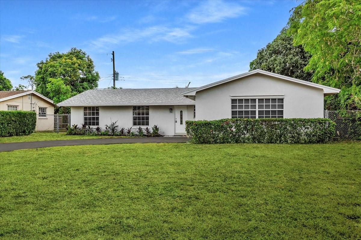 1204 Wynnewood Dr
