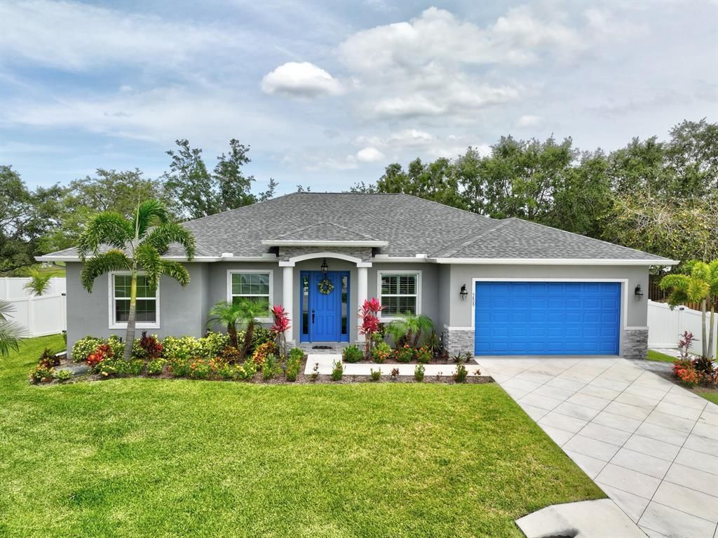 Photo of 5809 NW Blue Bonnet Court, Port St Lucie, FL 34986 (MLS # R10888263)