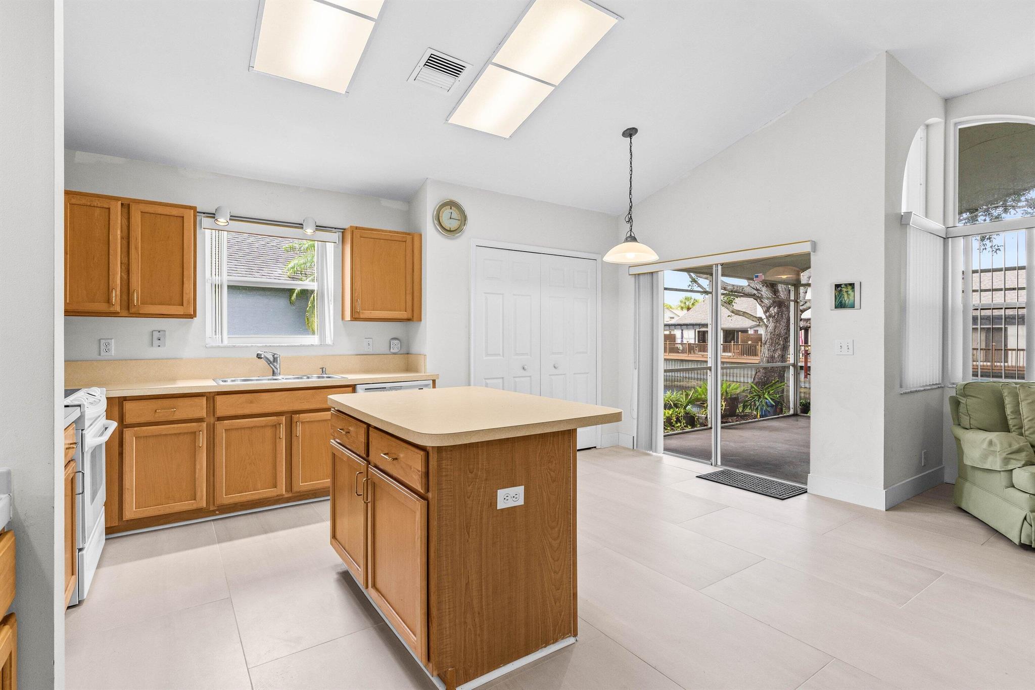 RIVER BRIDGE PUD 2B - Residential