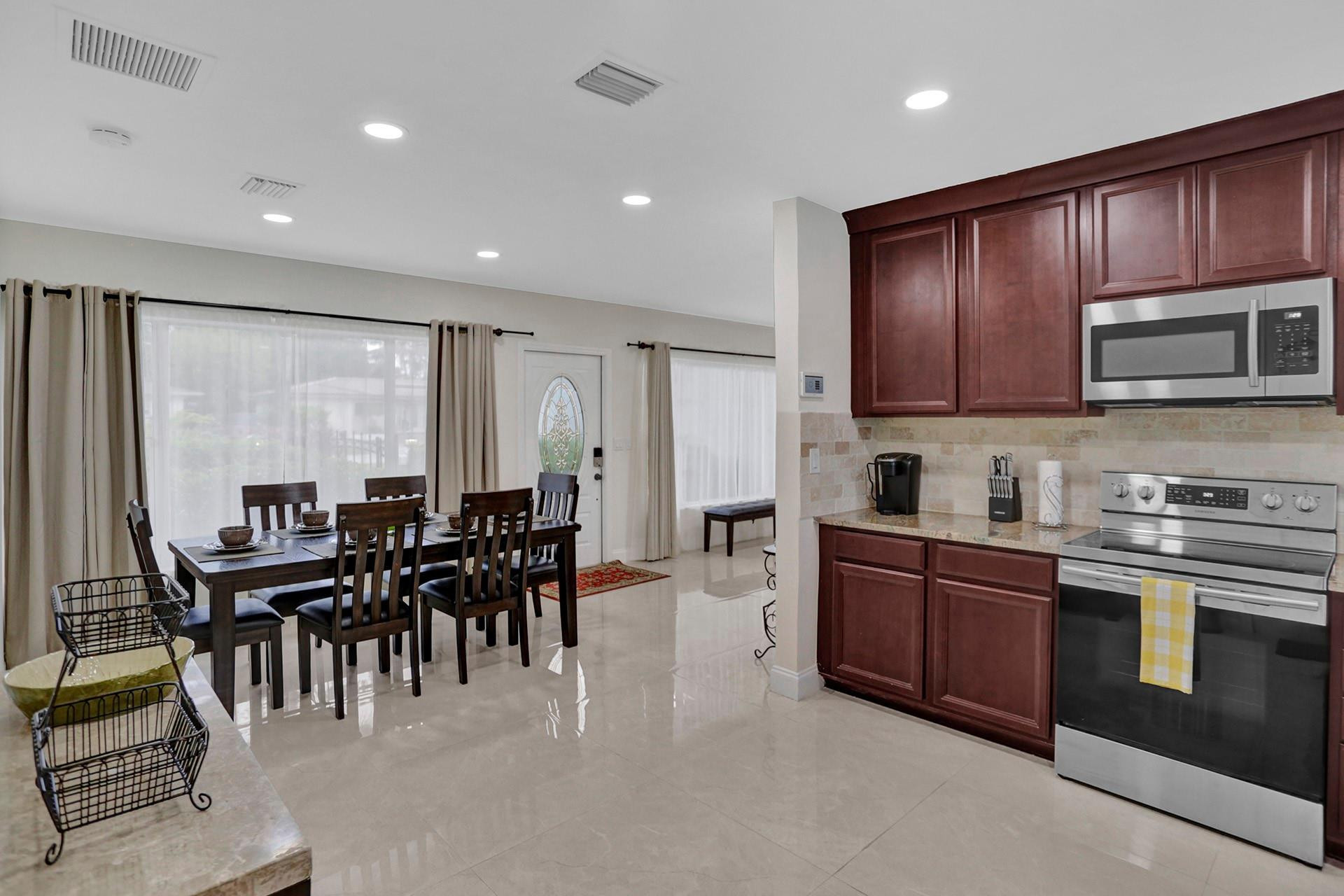 BISC GARDENS SEC F PT 1 - Residential