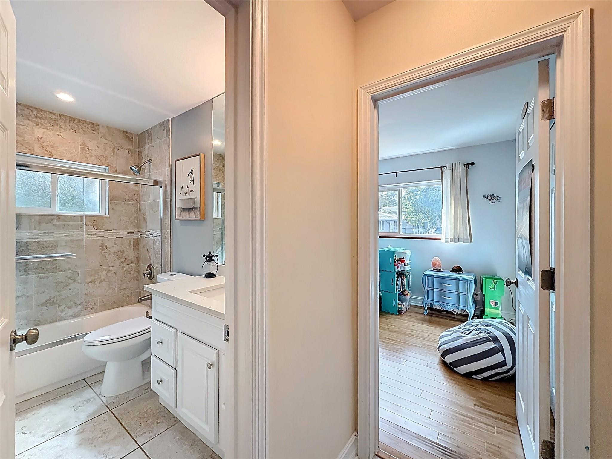 Snug Harbor Sec Three 42- - Residential