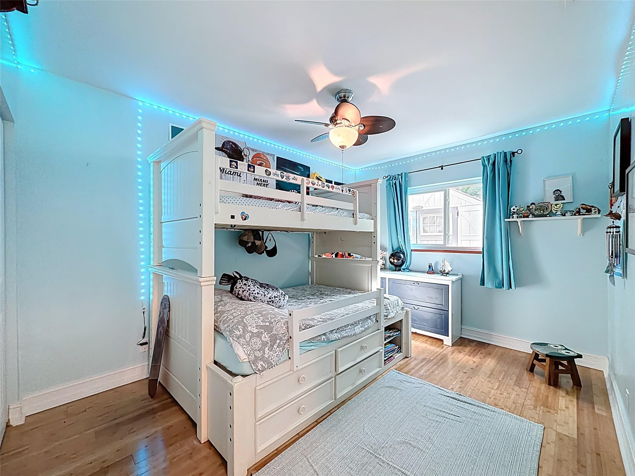 Snug Harbor Sec Three 42- - Residential