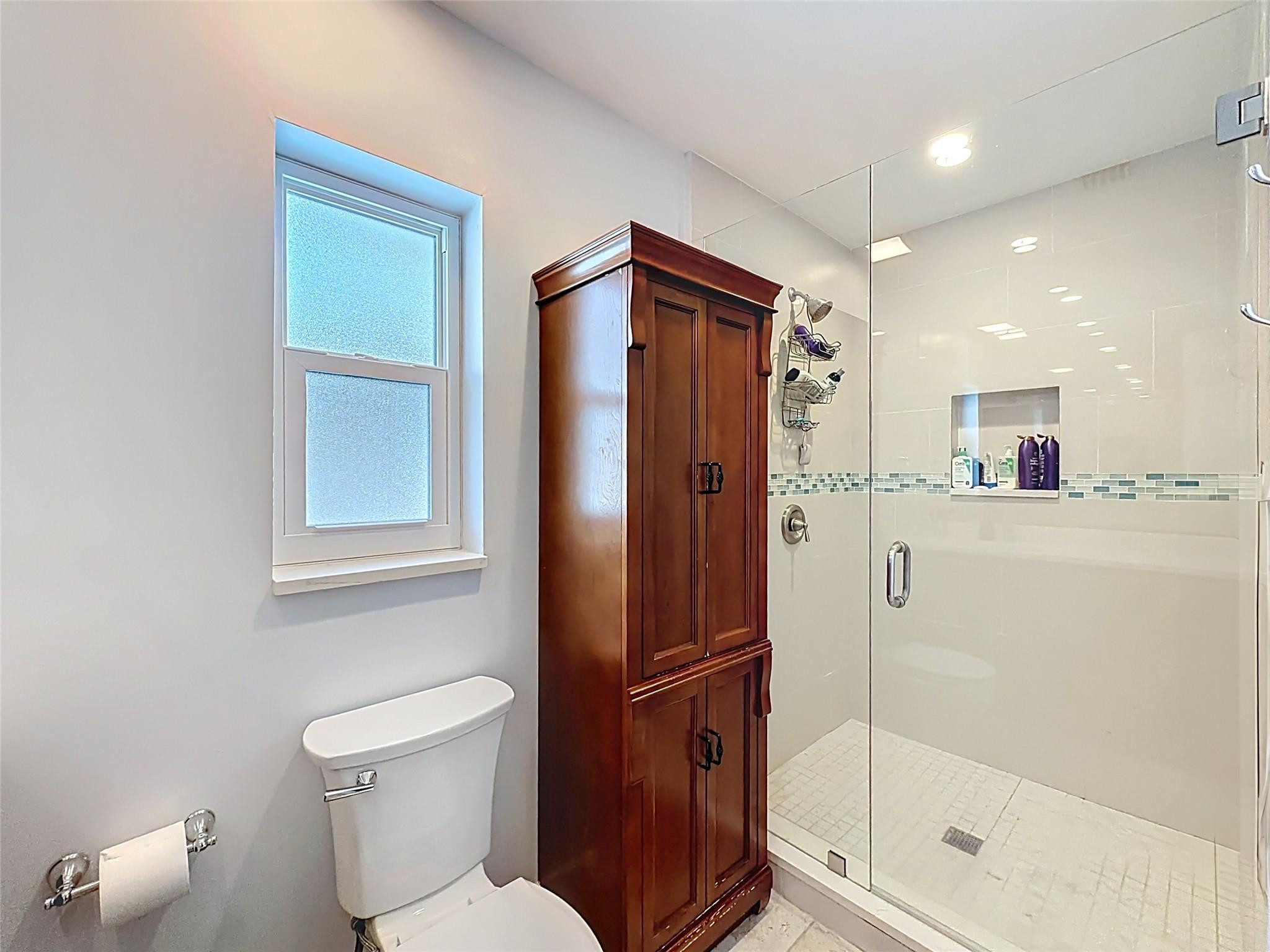 Snug Harbor Sec Three 42- - Residential