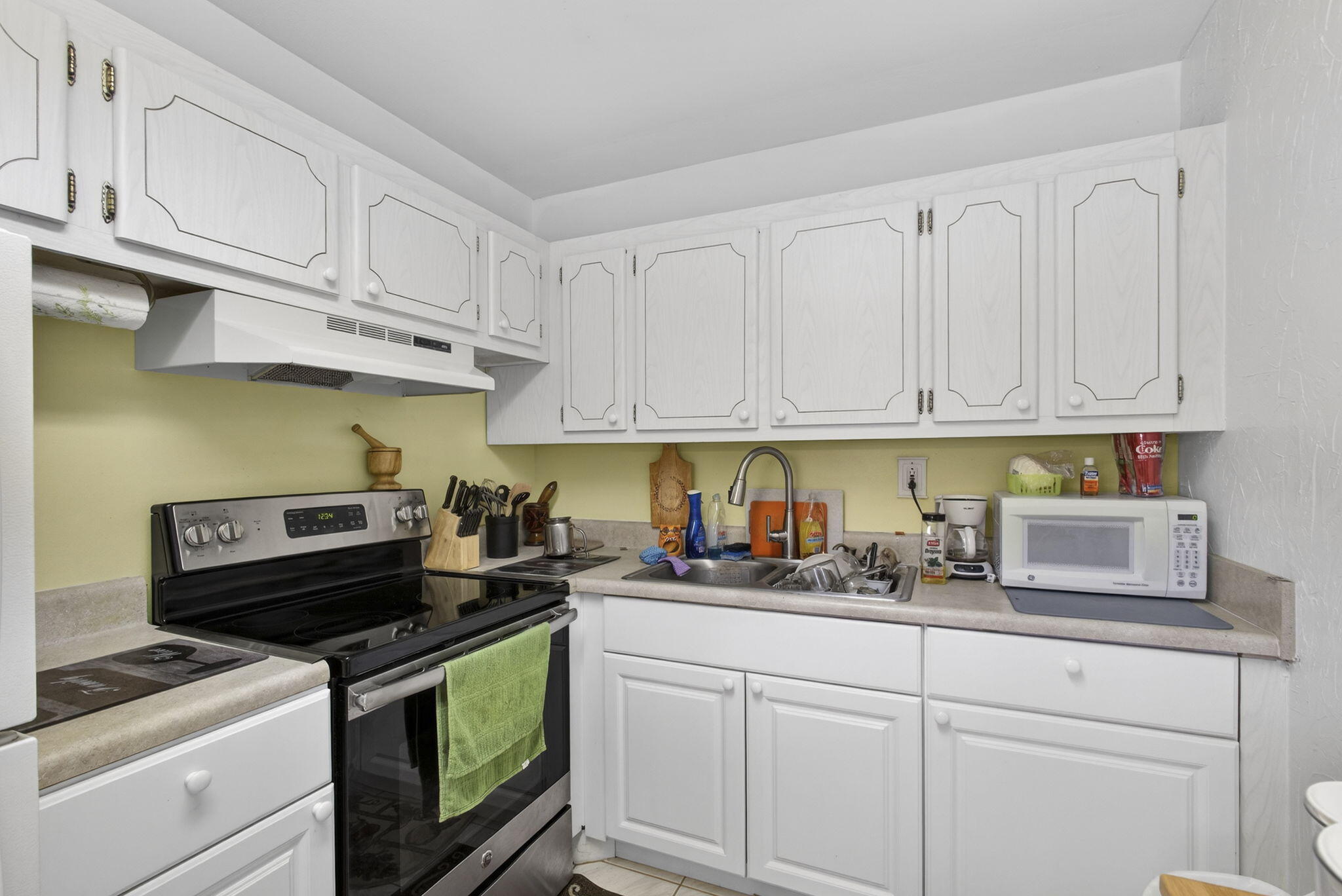 BEDFORD CONDO - Residential