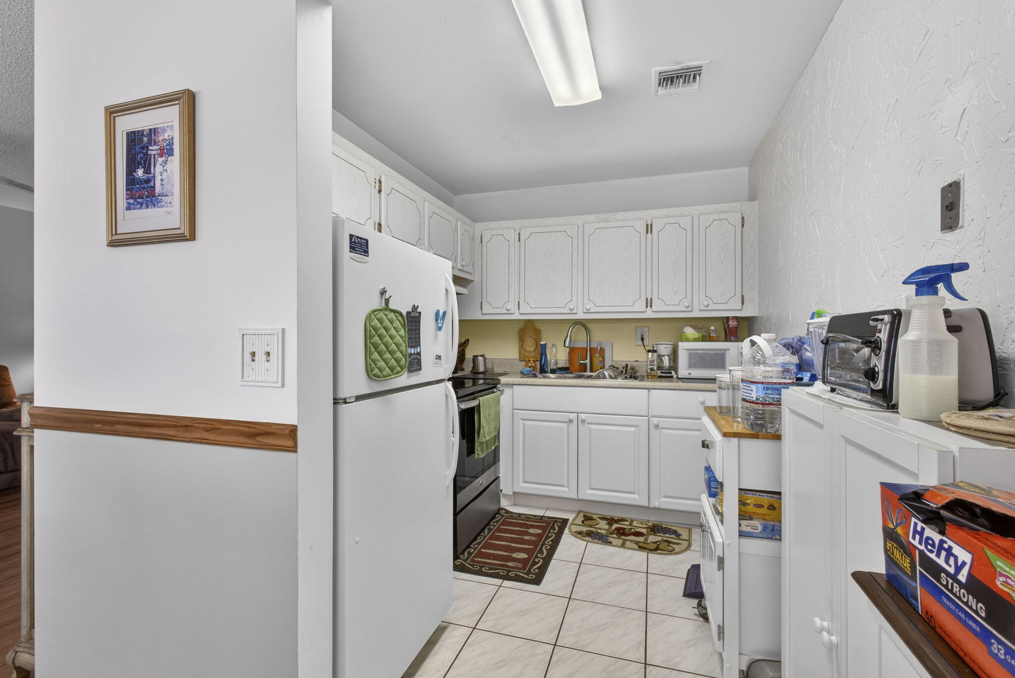 BEDFORD CONDO - Residential