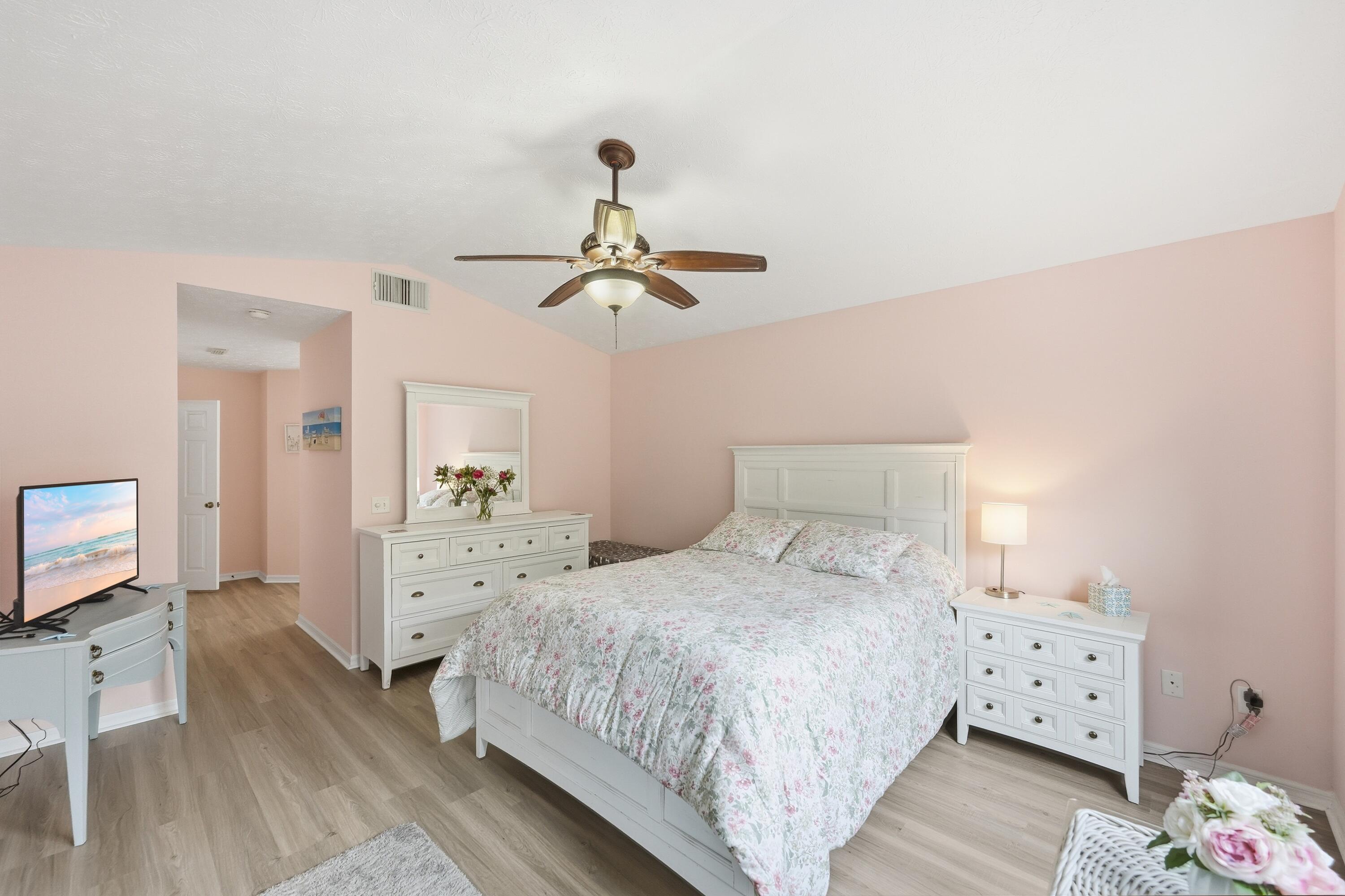 SPANISH LAKES FAIRWAYS NE PHASE - Residential