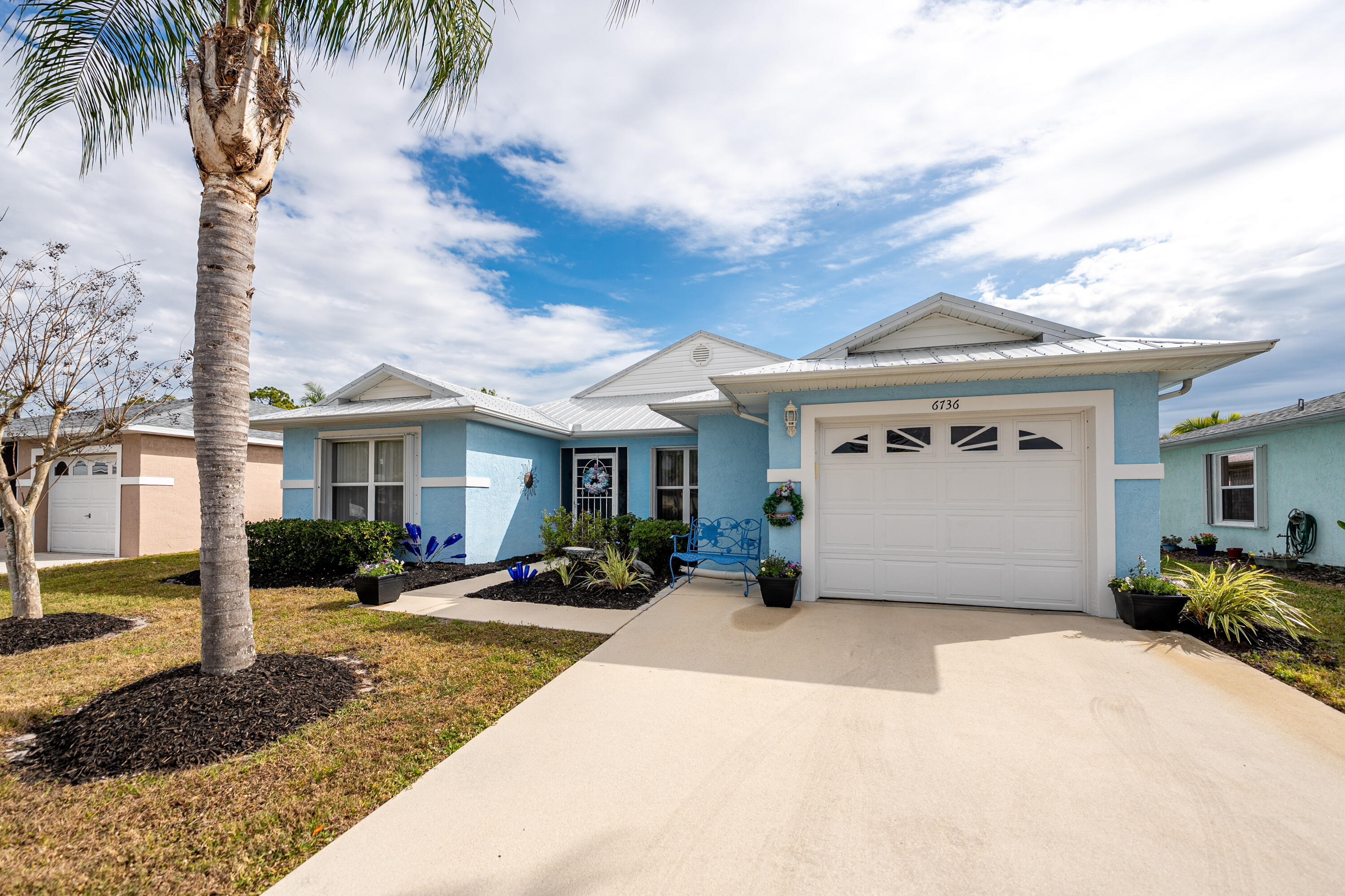 SPANISH LAKES FAIRWAYS NE PHASE - Residential