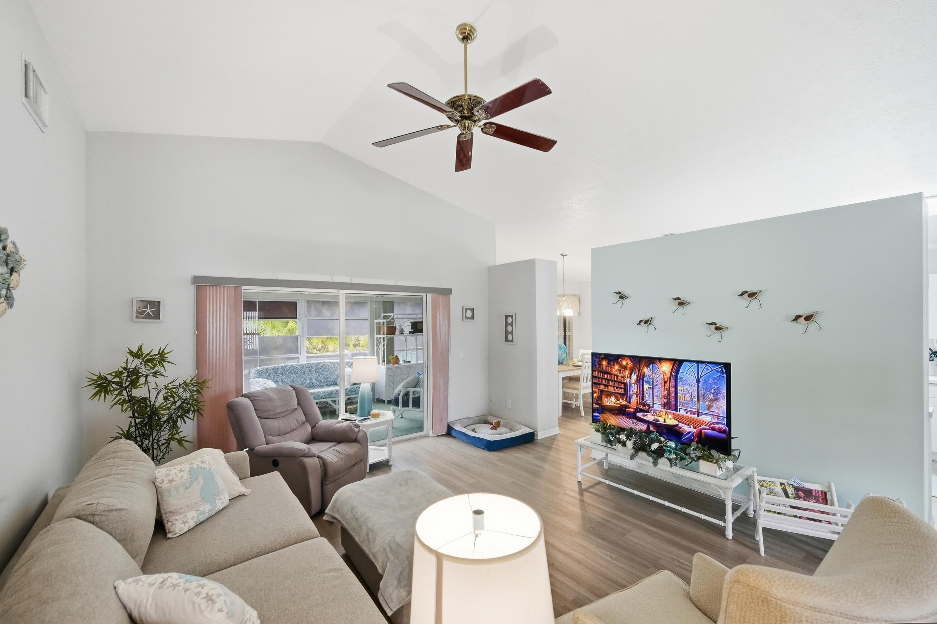 SPANISH LAKES FAIRWAYS NE PHASE - Residential