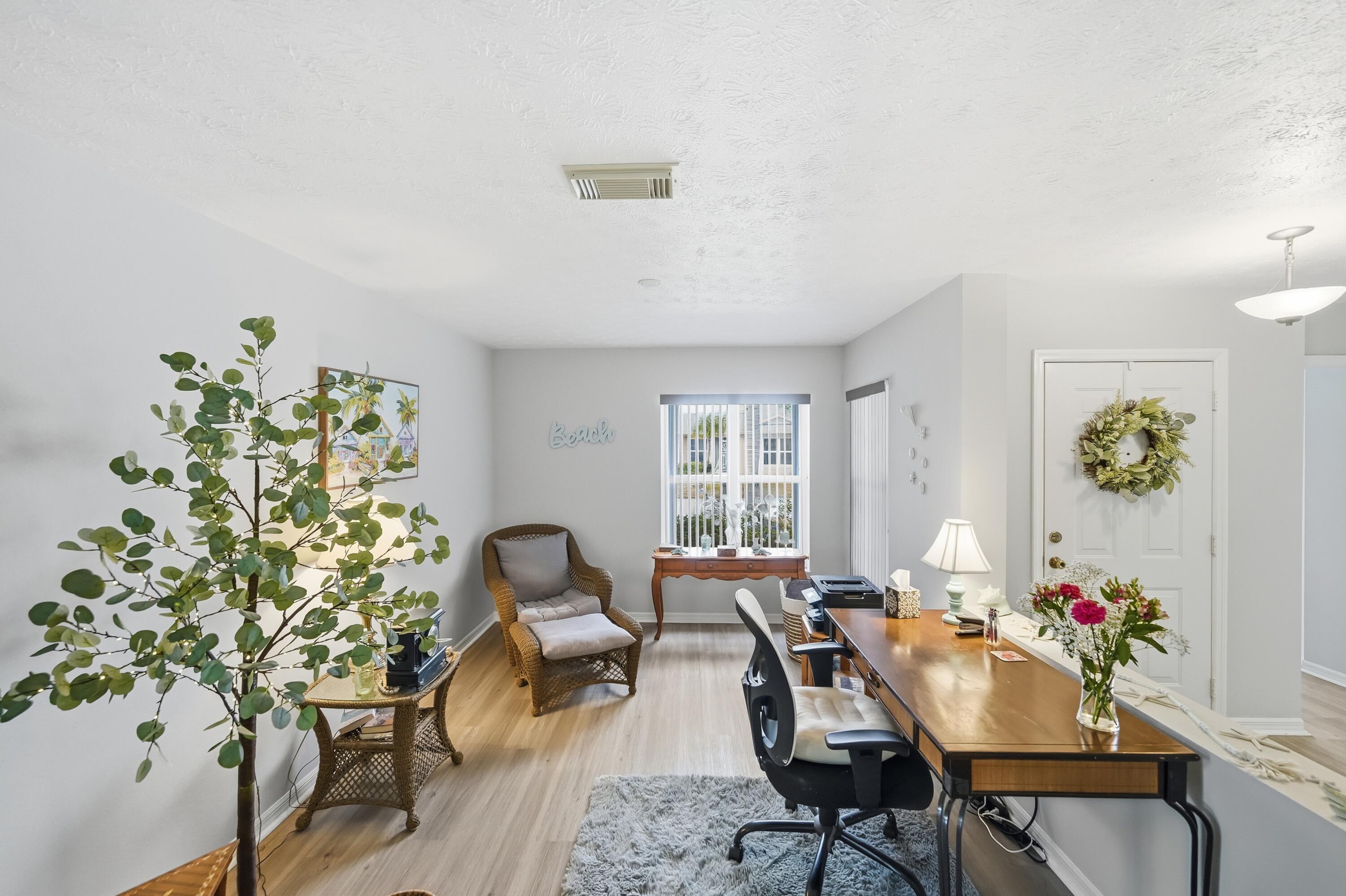 SPANISH LAKES FAIRWAYS NE PHASE - Residential