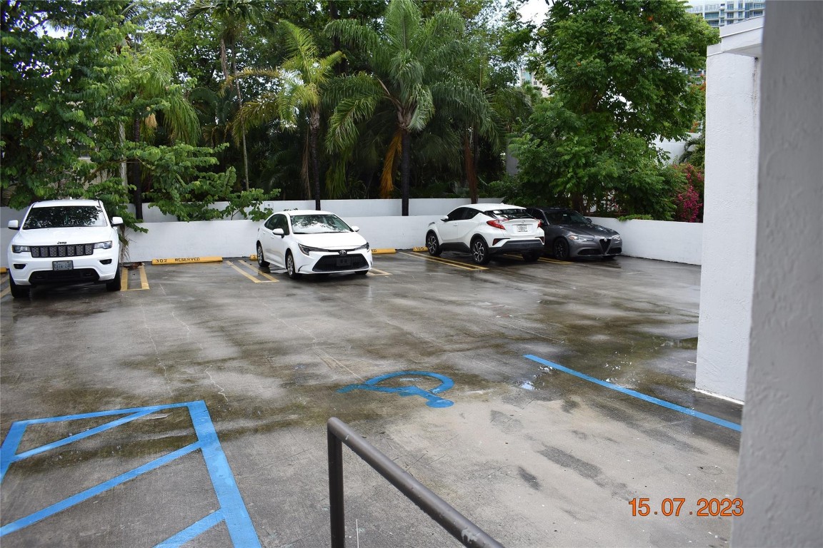 3051 SW 27th Avenue 204