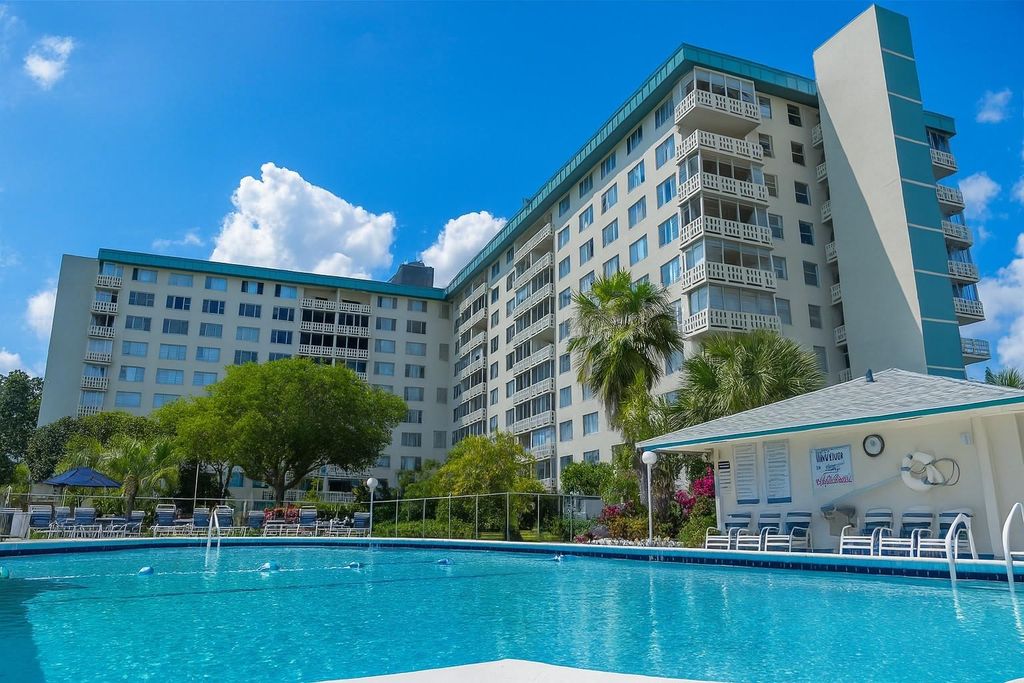 Photo of 4330 Hillcrest Dr #506, Hollywood, FL 33021 (MLS # F10534676)