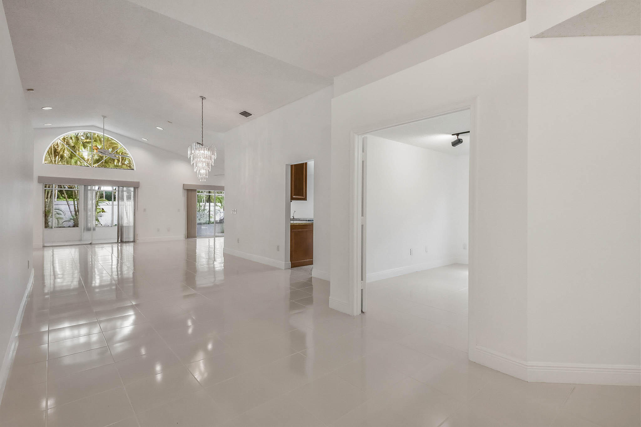 View photos, virtual tours, details... 13596 Weyburne Drive