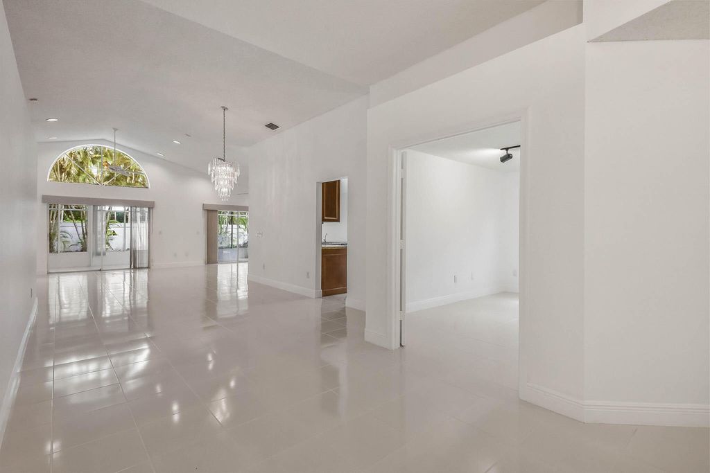 Photo of 13596 Weyburne Drive, Delray Beach, FL 33446 (MLS # R11167839)