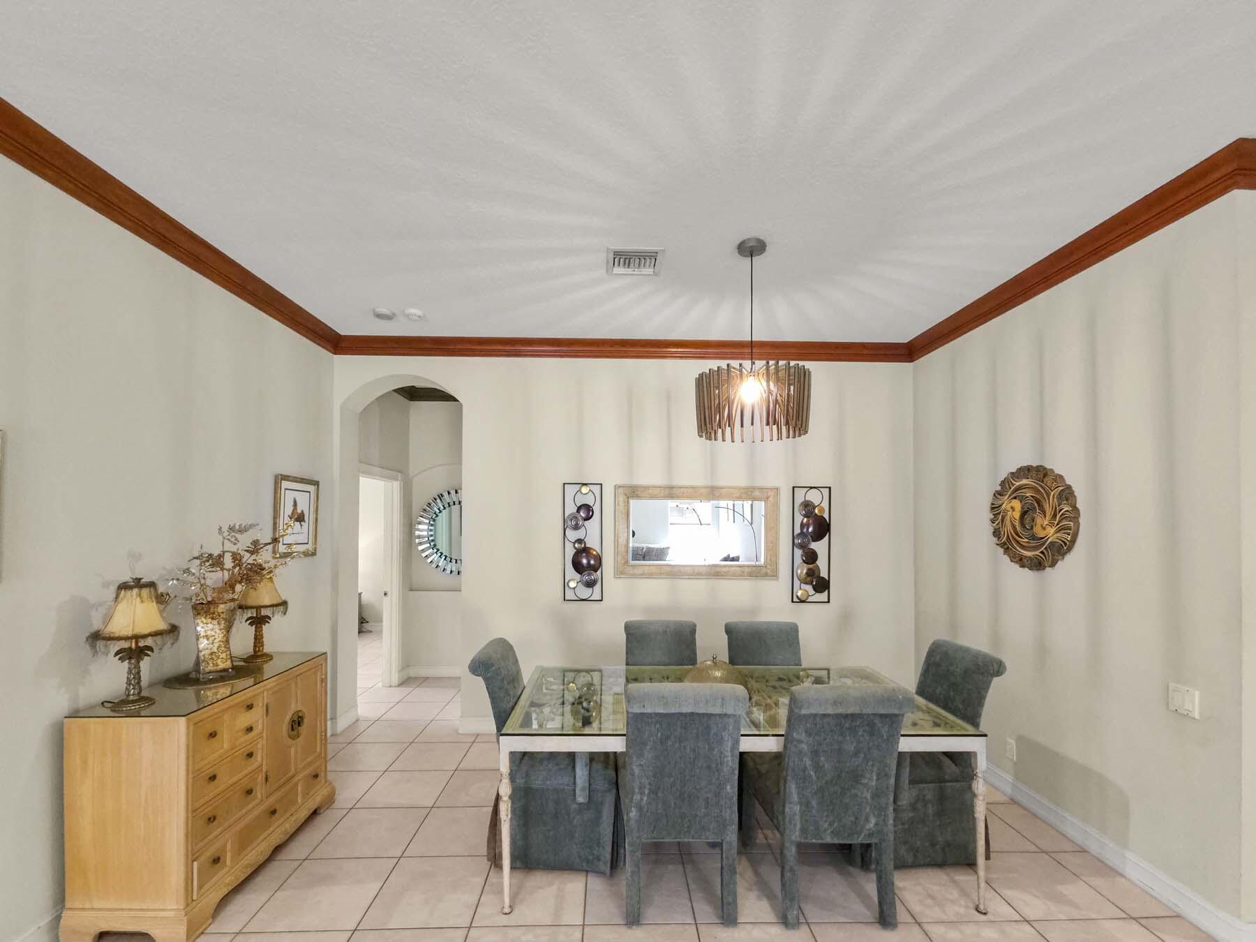 CASCADE LAKES - Residential