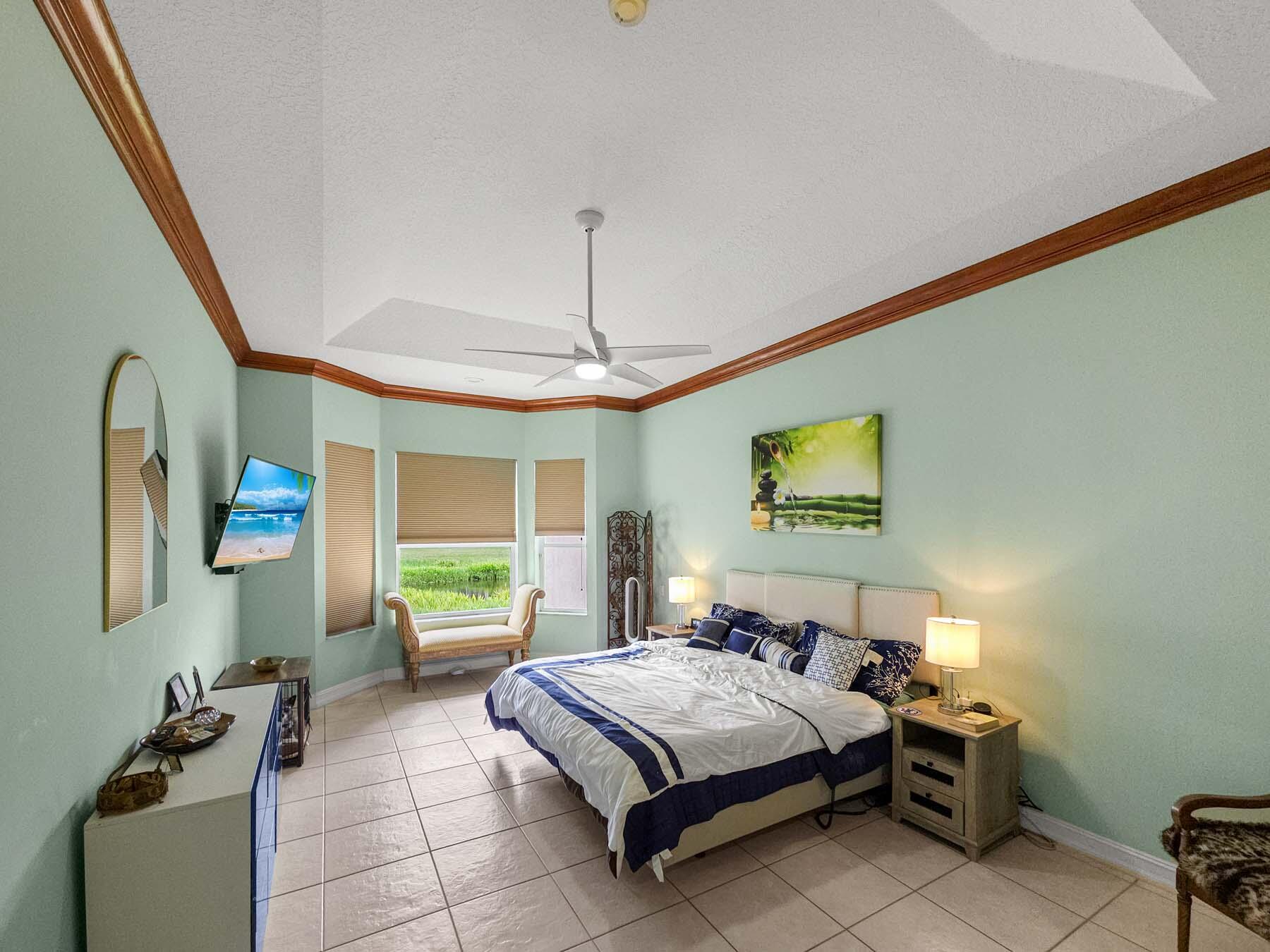 CASCADE LAKES - Residential