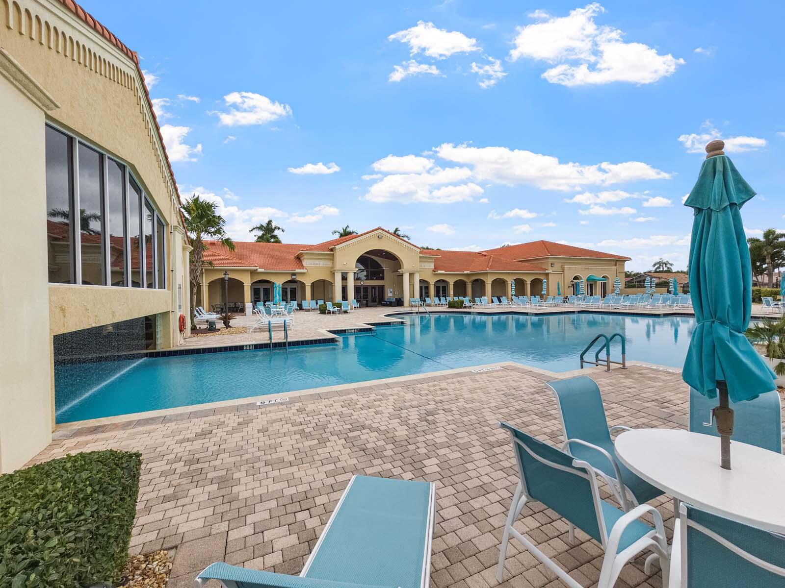 CASCADE LAKES - Residential