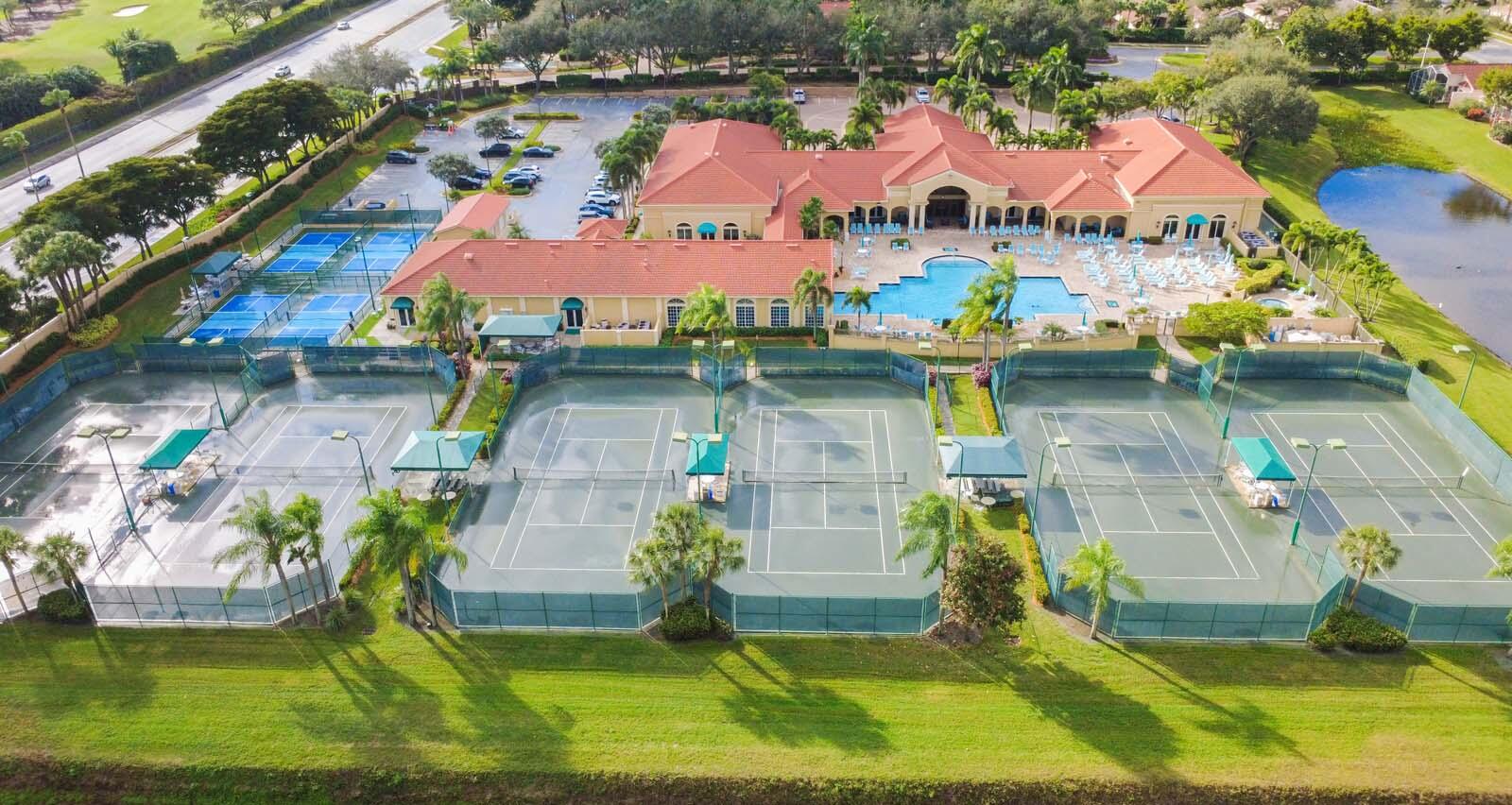 CASCADE LAKES - Residential