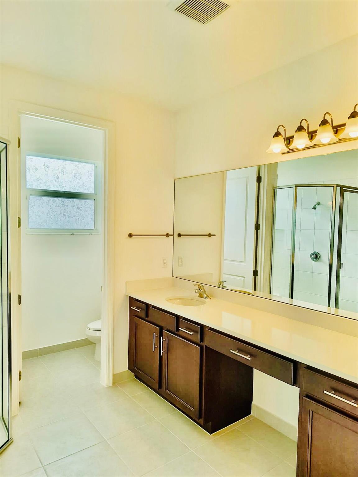 VALENCIA GROVE, RIVERLAND - Residential Lease