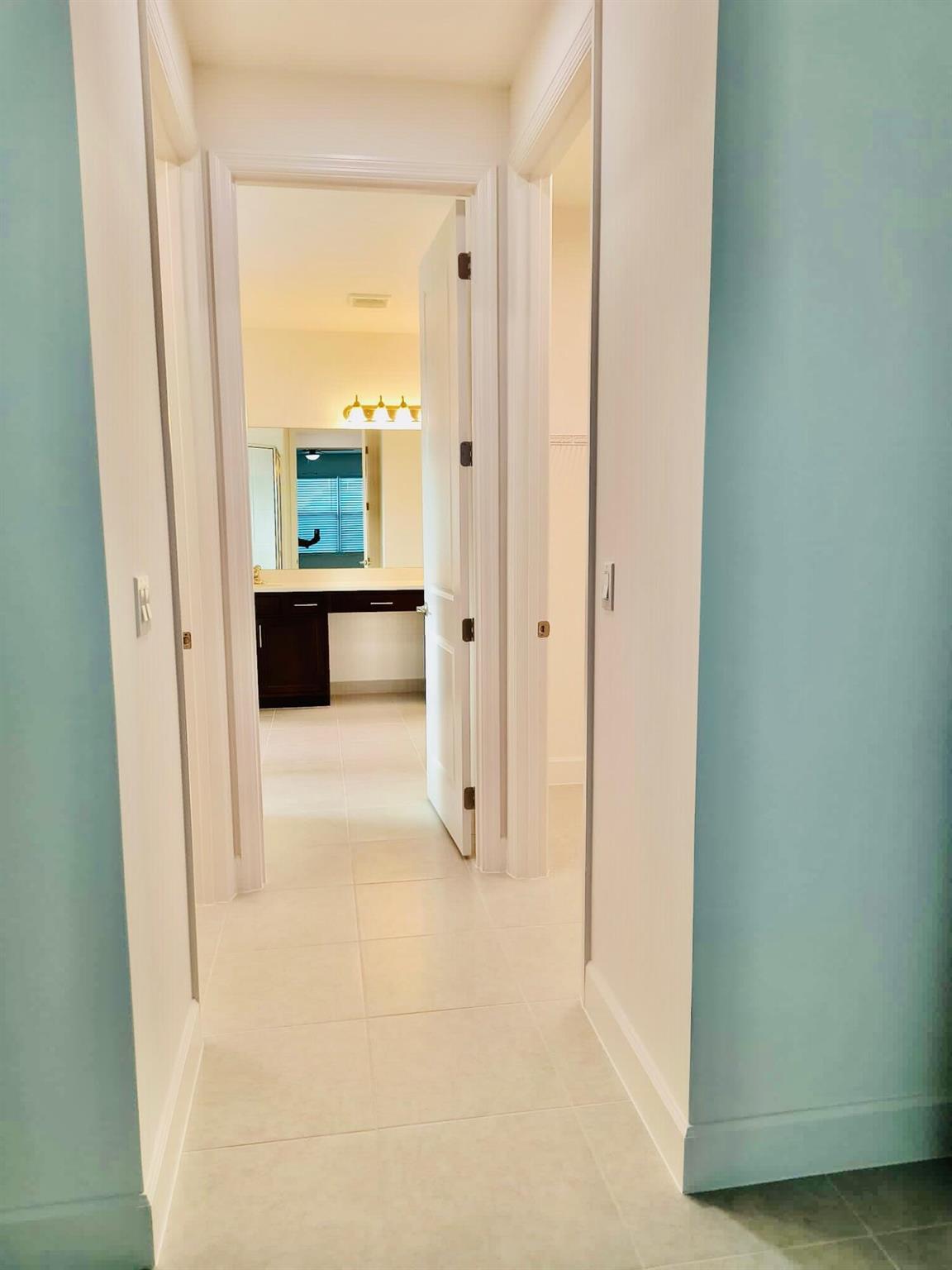 VALENCIA GROVE, RIVERLAND - Residential Lease