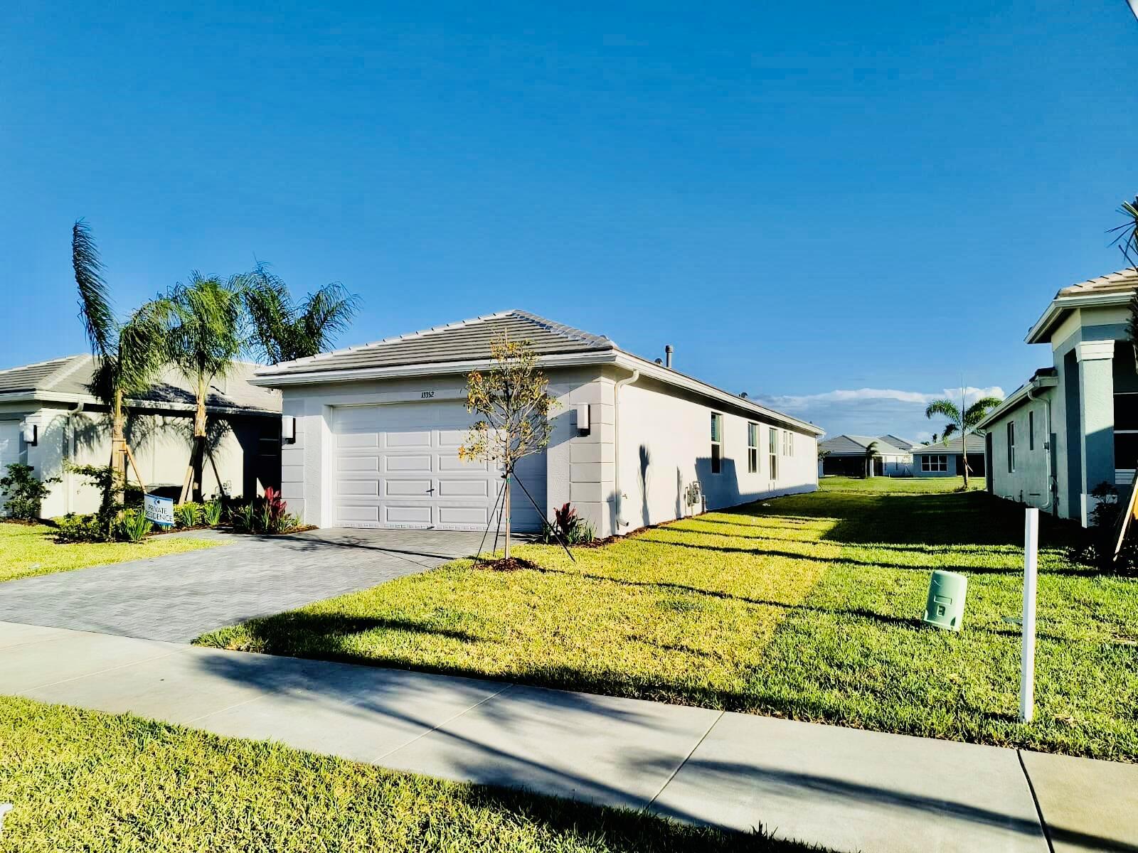For Rent: Stunning home at Valencia Grove Home in Riverland Community. Experience the lifestyle of the Riverland community. This 2,254 sq. ft. home offers 3 bedrooms, 2.5 bathrooms, and a versatile den that can double as a 4th bedroom. The open-concept design includes a gourmet kitchen with wood cabinetry and quartz countertops, seamlessly flowing into a spacious great room perfect for entertaining. The screened lanai offers breathtaking water views and breathtaking sunsets. Enhanced with extra outlets and internet wiring, the home is ideal for a fully equipped home office. Located in the sought-after Valencia Grove community,