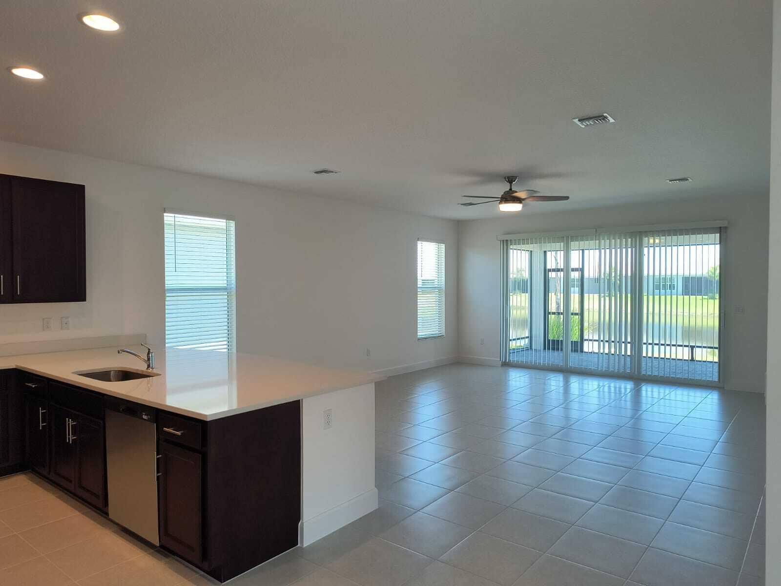 VALENCIA GROVE, RIVERLAND - Residential Lease