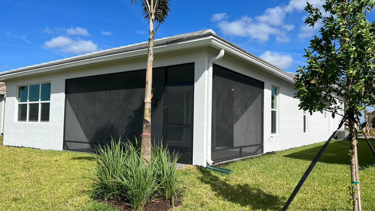 VALENCIA GROVE, RIVERLAND - Residential Lease