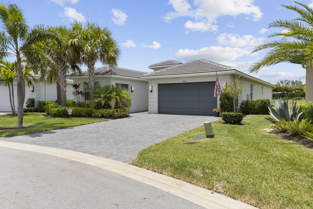 Photo of 10847 SW Sunray Street, Port Saint Lucie, FL 34987 (MLS # R11092850)