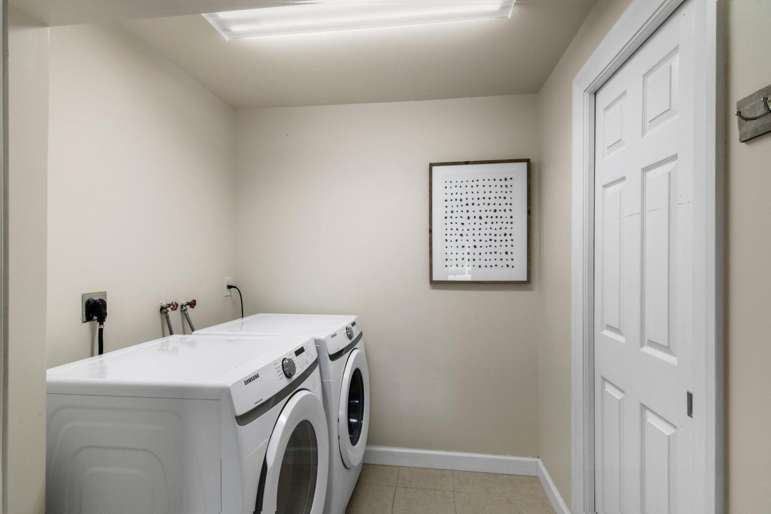 PELICAN COVE - Residential