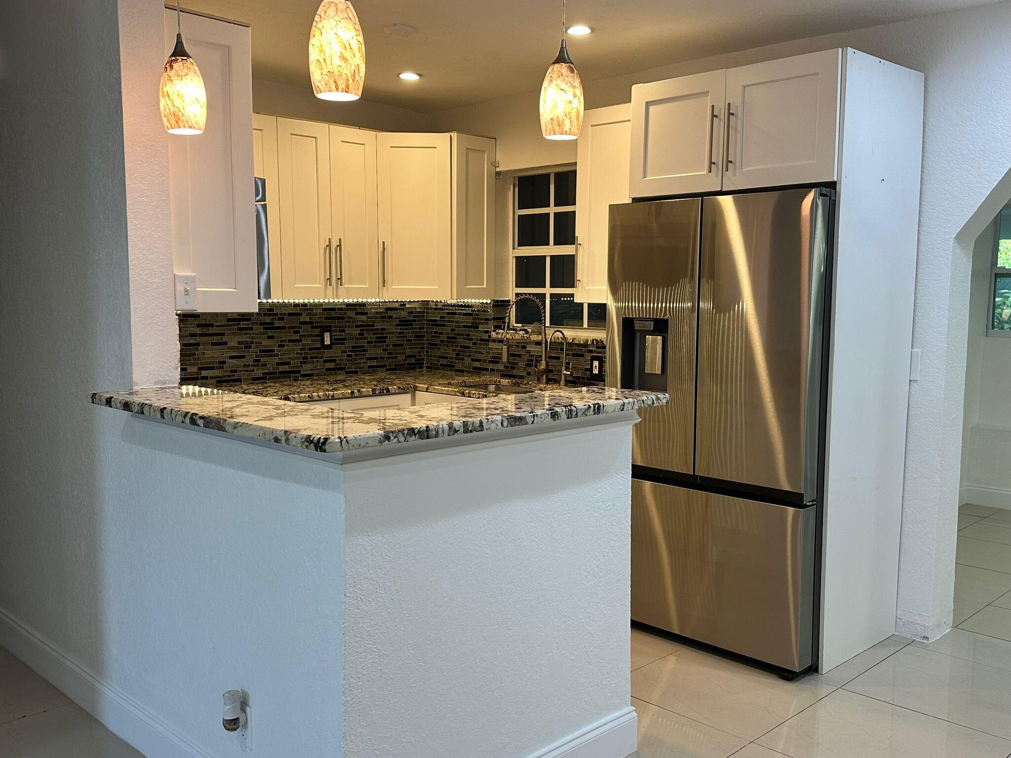 ROLLING GREEN - Residential Lease