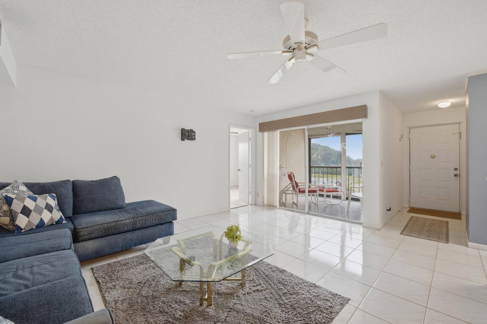 14898 Wedgefield Drive 208
