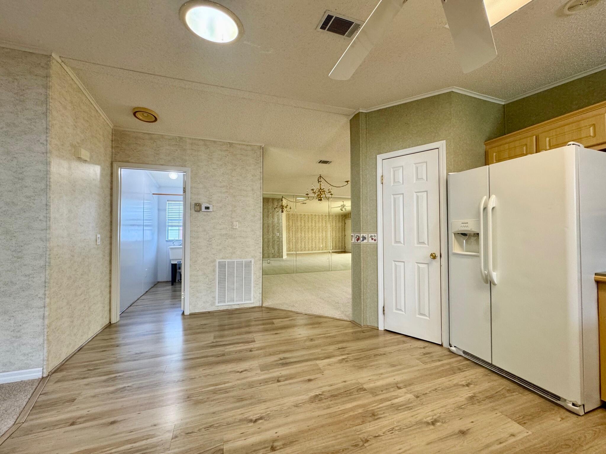 8395 Delphinium Court, Port St Lucie, FL, 34952/$236,900 4 8395 Delphinium Court