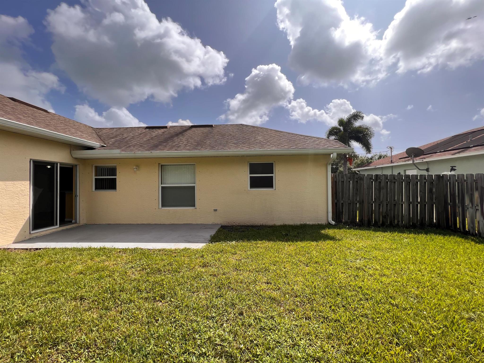 PORT ST LUCIE SECTION  22 - Residential Lease