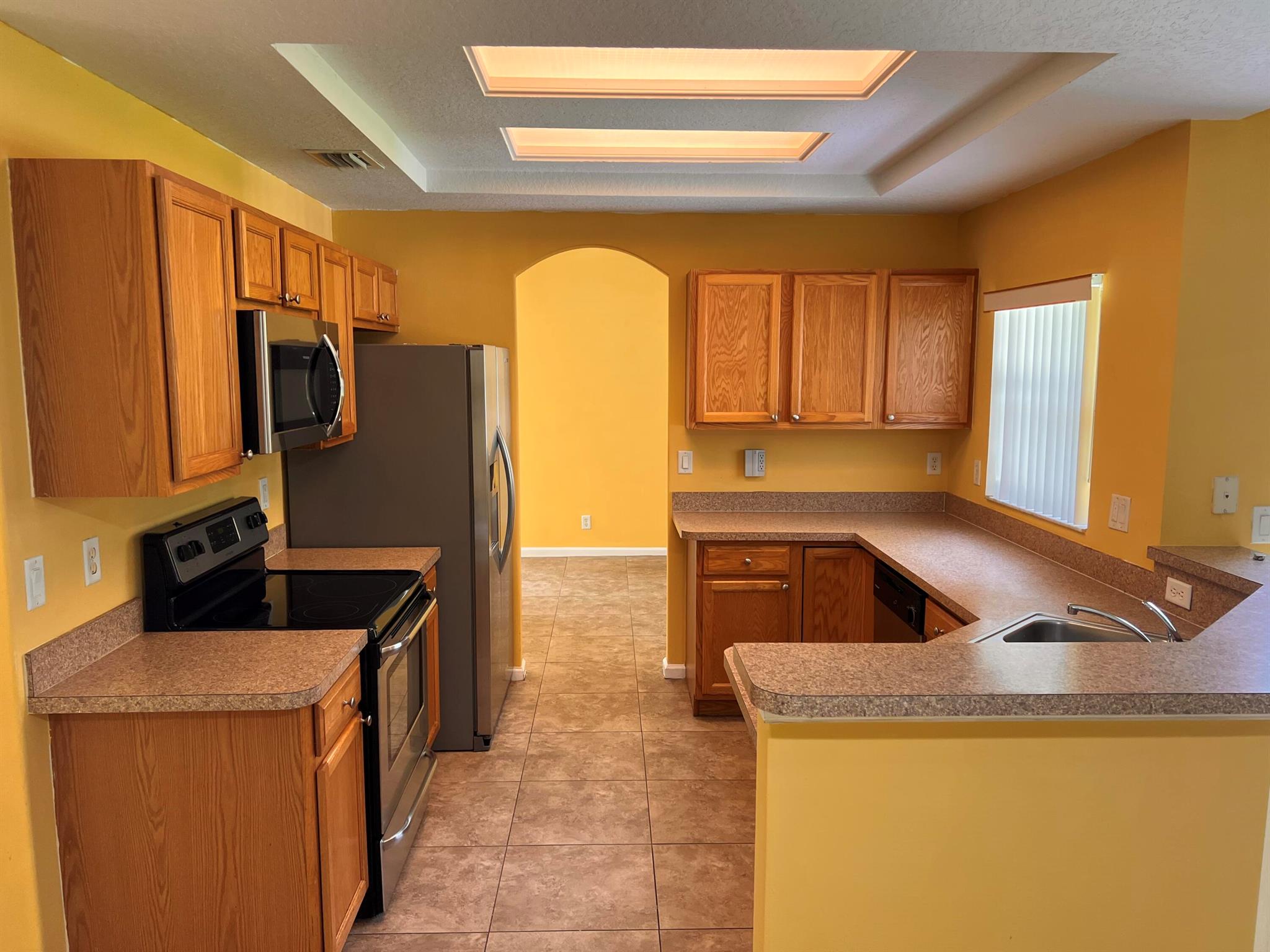 PORT ST LUCIE SECTION  22 - Residential Lease