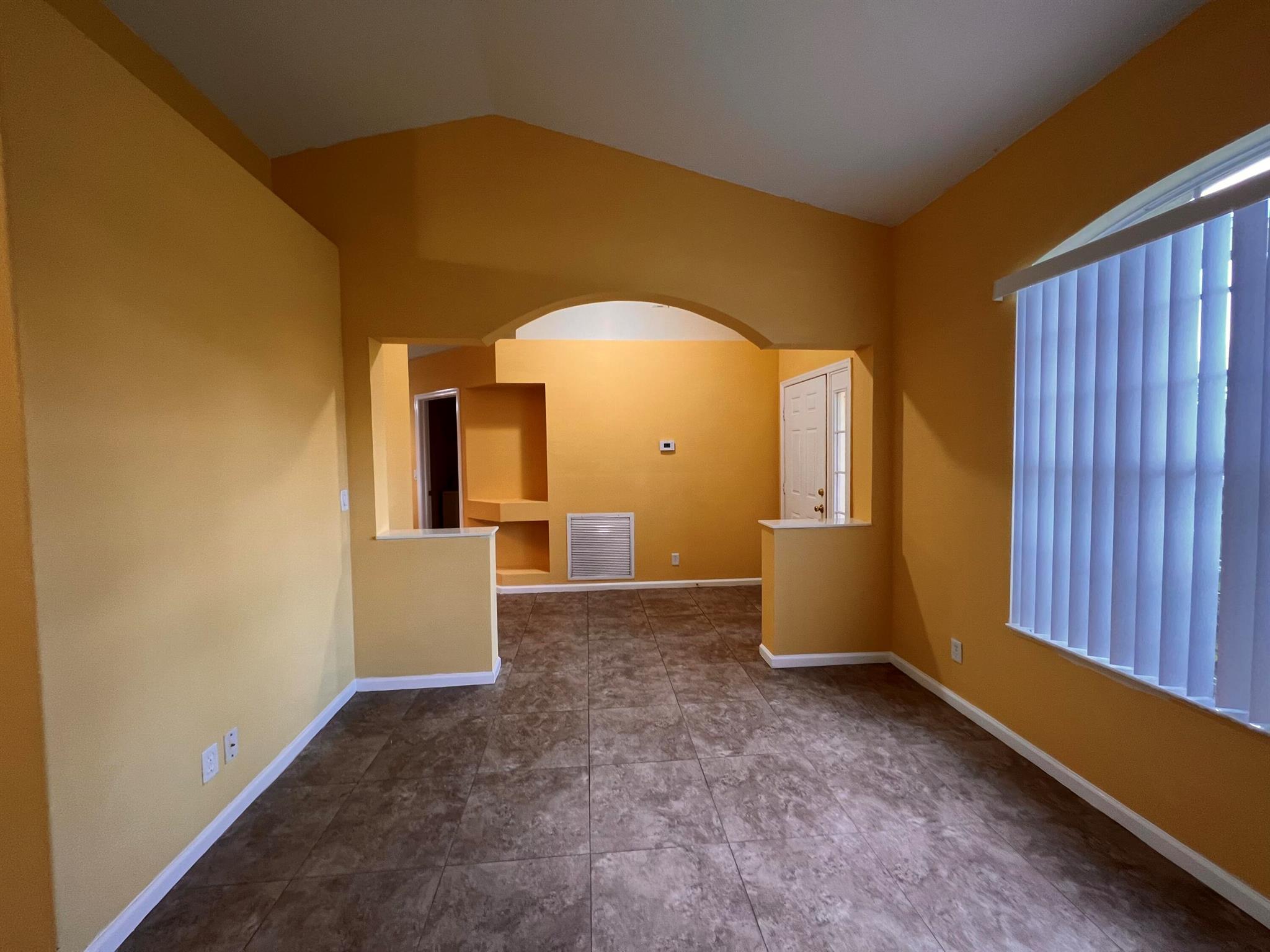 PORT ST LUCIE SECTION  22 - Residential Lease