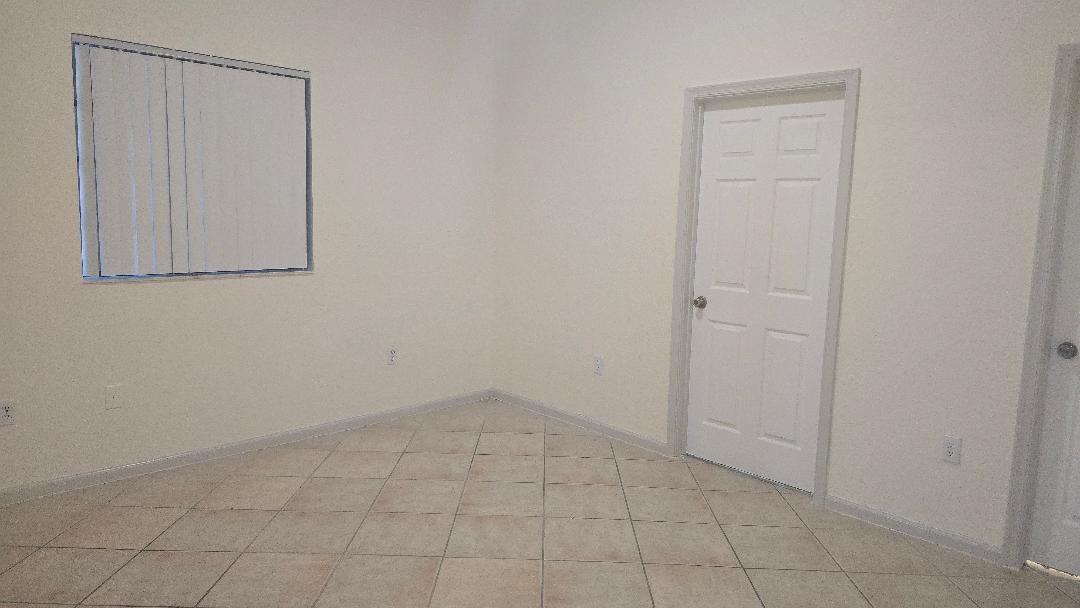 Riverside Villas At - Residential Lease
