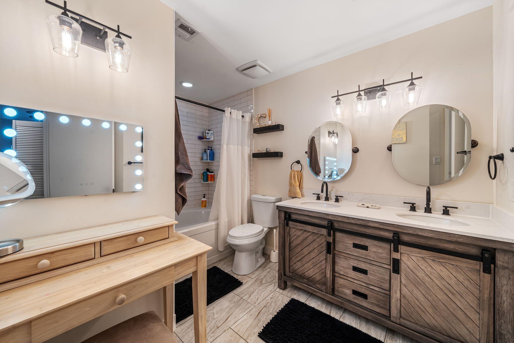 QUAIL RUN CONDO ONE - Residential