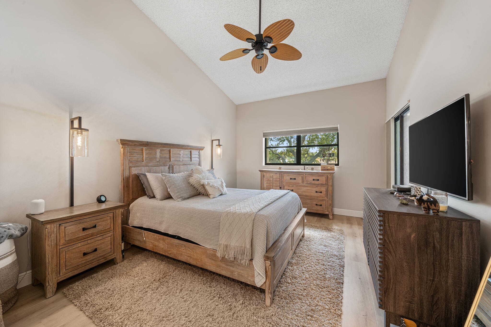 QUAIL RUN CONDO ONE - Residential